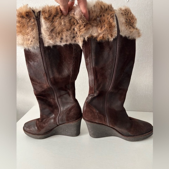 Donald J Pliner Tiara fur top cuff heeled boots Women’s 9 - Picture 2 of 5